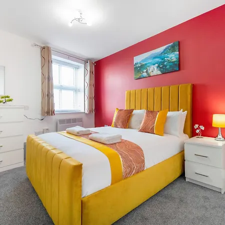 Apartmán New! Stylish 5-bed In Stockton-on-tees By With Us, Perfect For Contractors & Large Groups, Free Parking! Thornaby on Tees