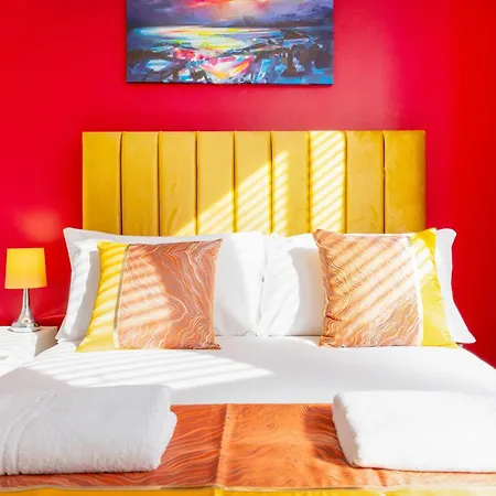 Διαμέρισμα New! Stylish 5-bed In Stockton-on-tees By With Us, Perfect For Contractors & Large Groups, Free Parking!