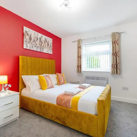 Apartment New! Stylish 5-bed In Stockton-on-tees By With Us, Perfect For Contractors & Large Groups, Free Parking! Thornaby on Tees
