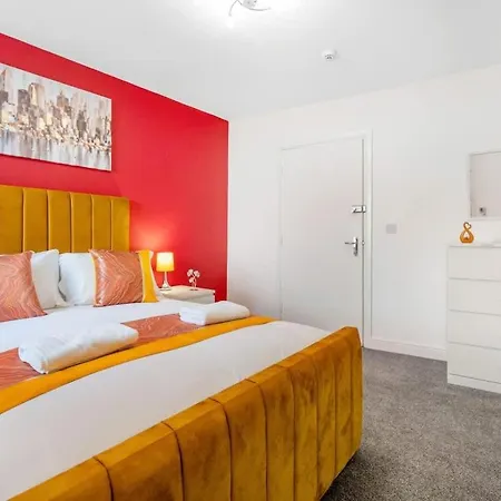 アパート New! Stylish 5-bed In Stockton-on-tees By With Us, Perfect For Contractors & Large Groups, Free Parking! Thornaby on Tees